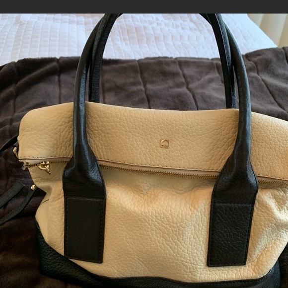 kate spade Handbags - Kate Spade white purse
